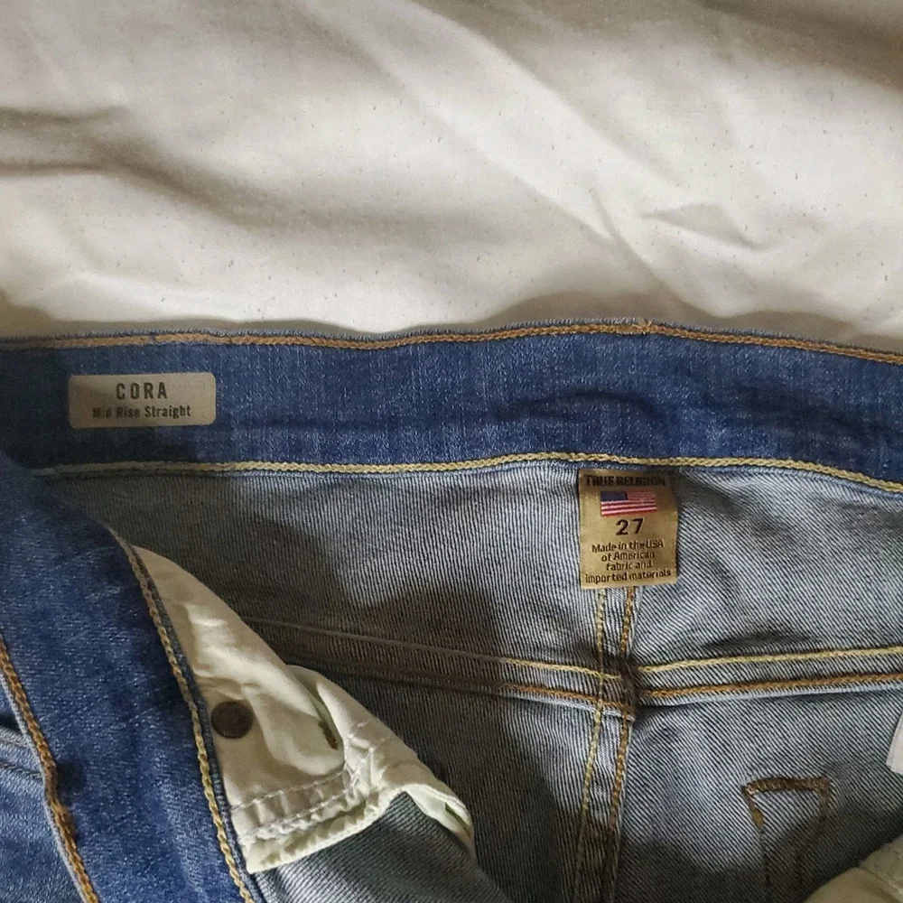 True Religion Sz 27 Blue Denim Straight Leg Womens Jeans - Picture 2 of 10